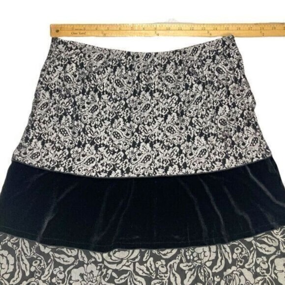 Coldwater Creek Whimsigoth Maxi Skirt Large Black Velvet Floral Tiered Pull‎ On - Picture 5 of 9